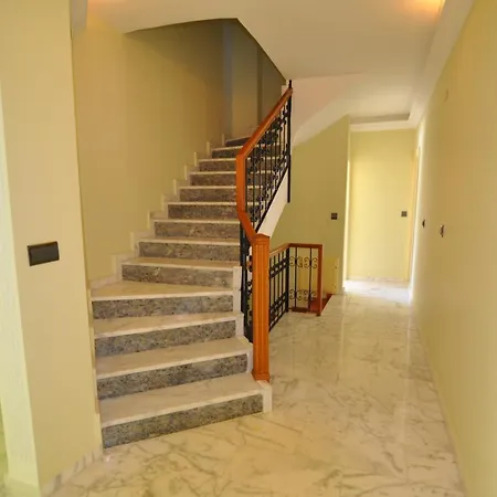 Вілла Luxury Dimcayinda Аланія