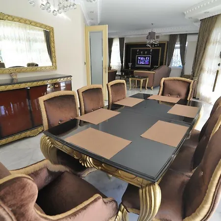 Luxury Dimcayinda Вілла *